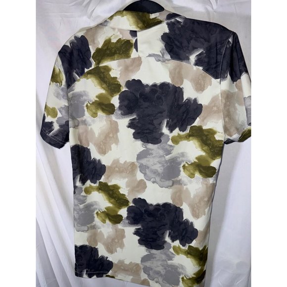 All In Motion Men's Short Sleeve Resort Collared Shirt, Gray Camo, Size S, NWT - Picture 3 of 5